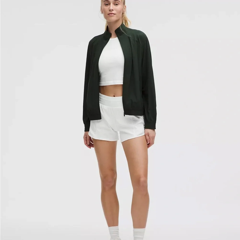 Lululemon Hotty Hot Low-Rise Lined Short 4” - Picture 6 of 6